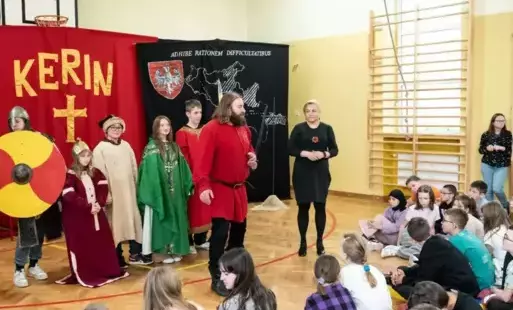 Zdjęcie do  Lekcja historii inaczej 
