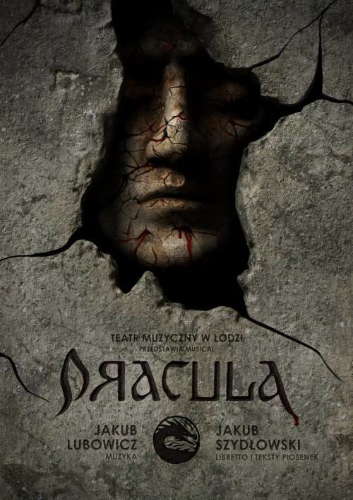 Zdjęcie do Wizyta uczni&oacute;w na musicalu &bdquo;Dracula&rdquo;